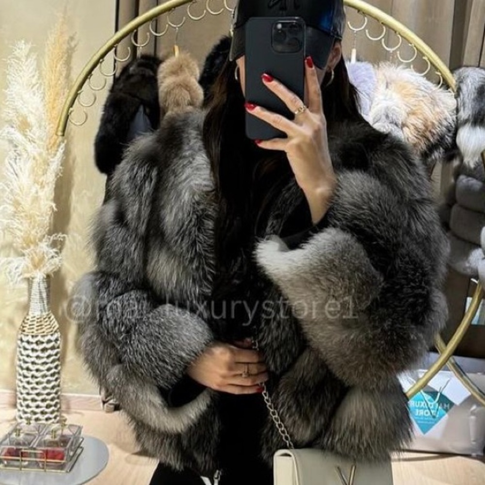 Fancy jacket - Picture 4 of 6